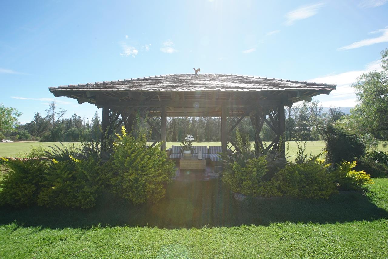 La Palma Polo Hotel - Airport Area Puembo Dış mekan fotoğraf